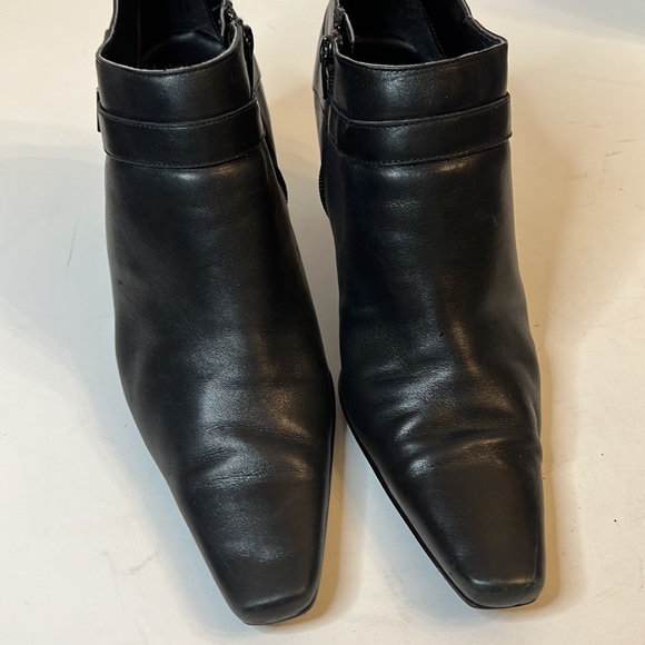 APOSTROPHE FONDA BLACK LEATHER SQUARE TOE ANKLE BOOT SZ 11 - Picture 7 of 16